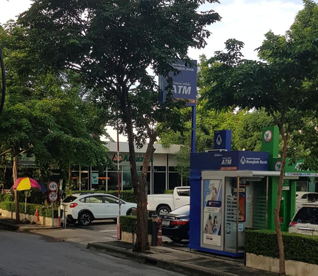 Win Mansion Motel Bangkok Exterior photo