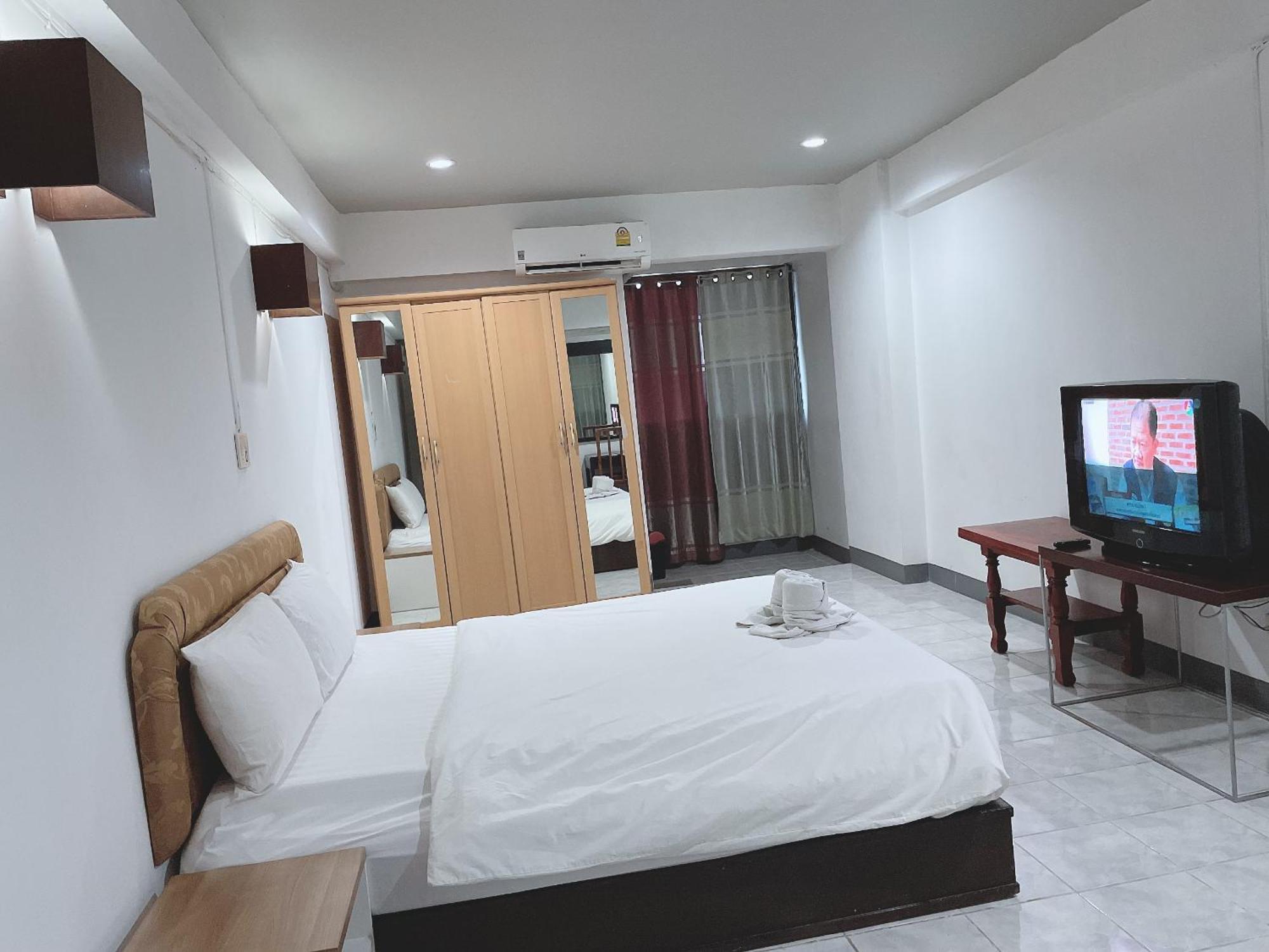 Win Mansion Motel Bangkok Exterior photo